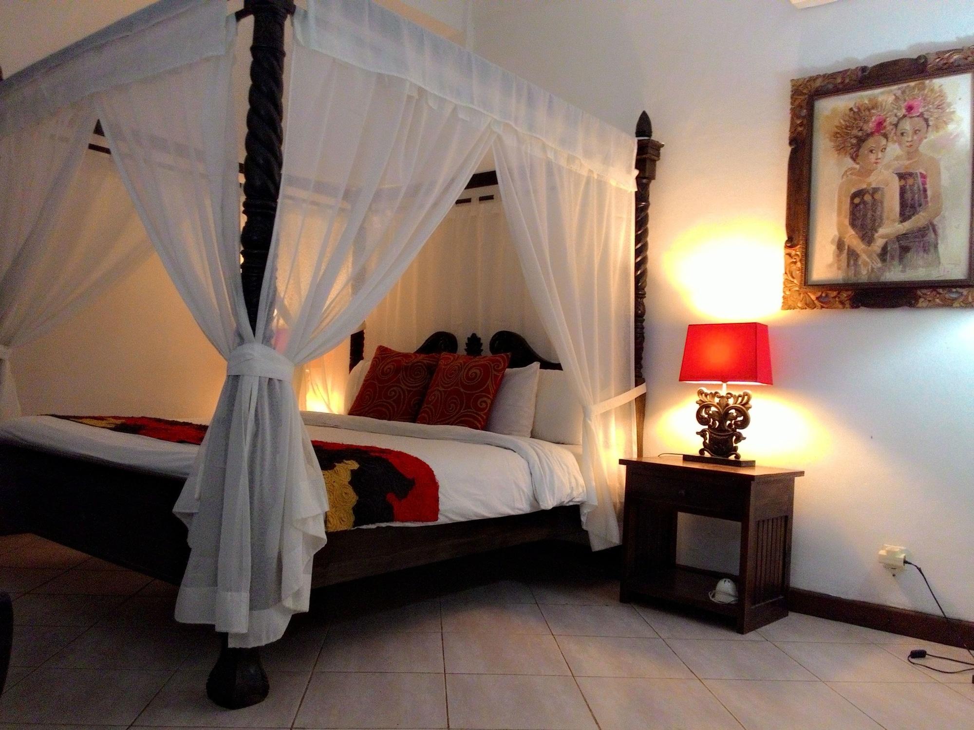 Puri Maharani Boutique Hotel Denpasar Zewnętrze zdjęcie