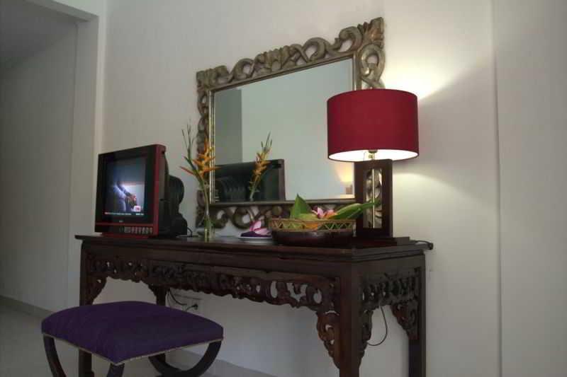 Puri Maharani Boutique Hotel Denpasar Zewnętrze zdjęcie
