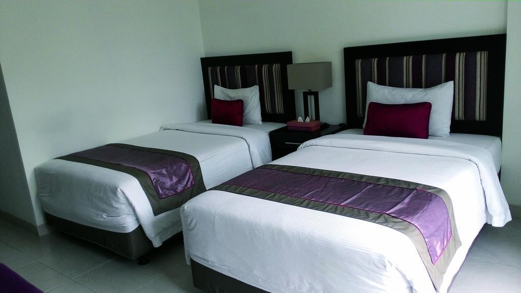 Puri Maharani Boutique Hotel Denpasar Zewnętrze zdjęcie